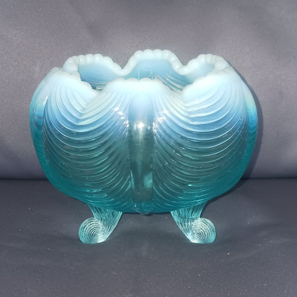 Vintage Fenton Blue Opalescent Draped 3 Footed Rose Bowl